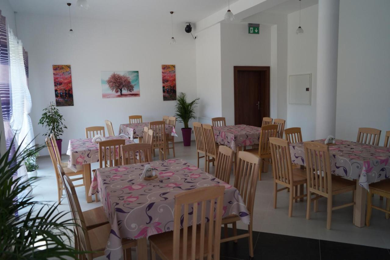 Diament Bed & Breakfast Rewal Ngoại thất bức ảnh