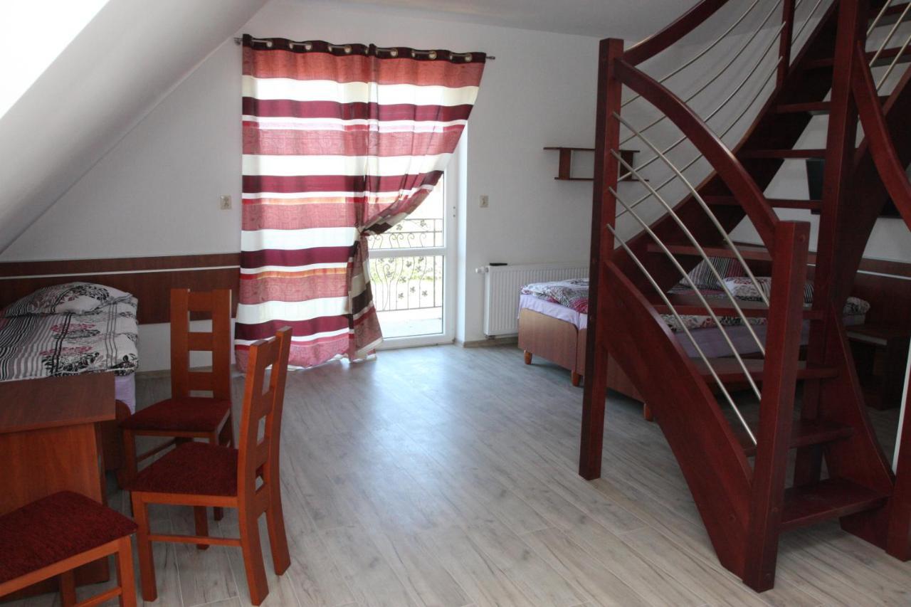 Diament Bed & Breakfast Rewal Ngoại thất bức ảnh